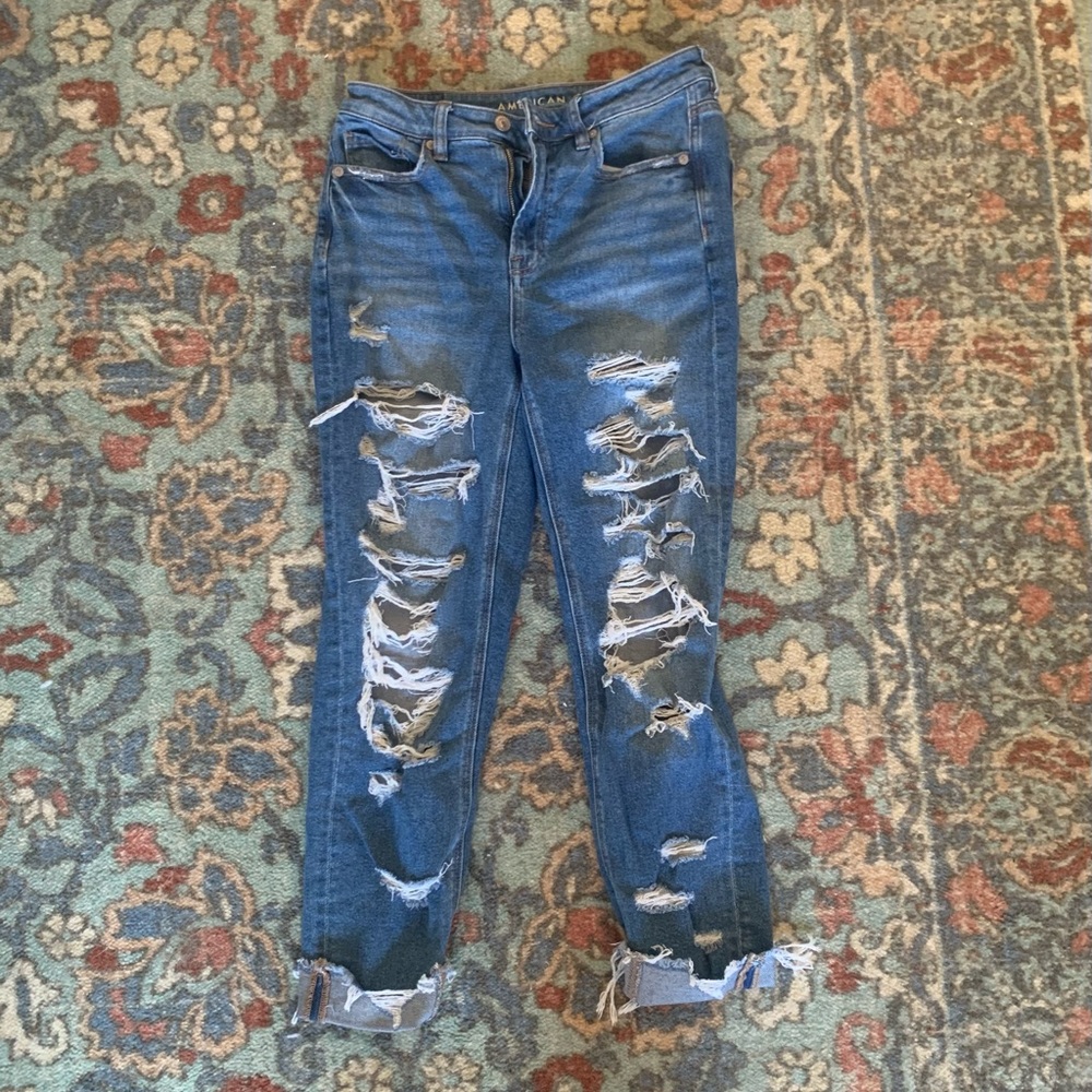 American Eagle Mom Jeans
